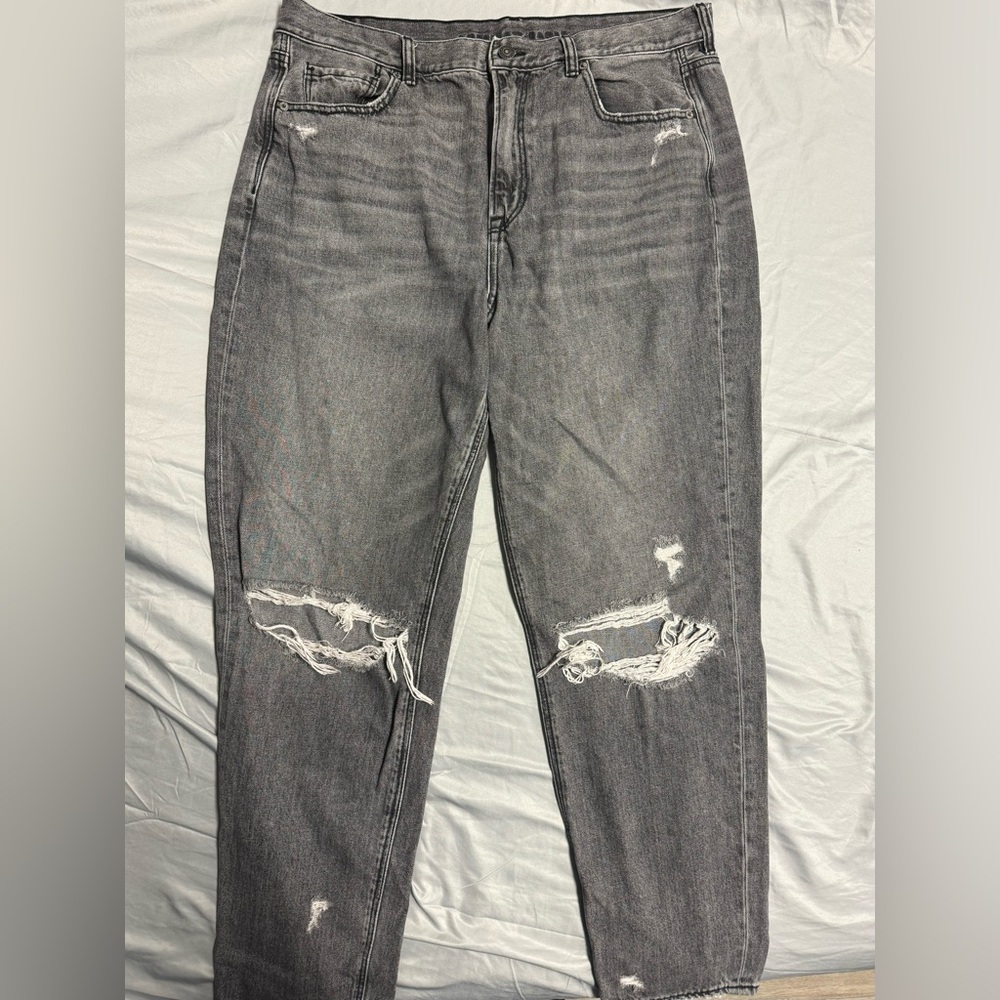 Black American eagle Mom jeans size 14L